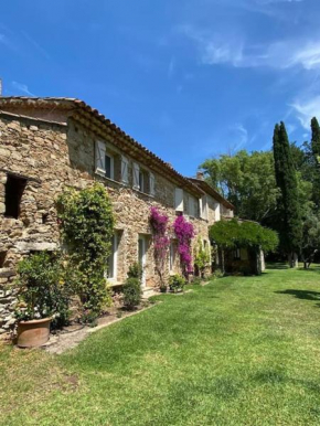 Villa provençale familiale avec piscine
